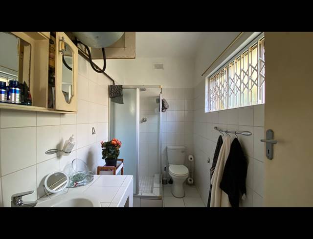 1 BEDROOM FLAT FOR SALE IN GLENWOOD